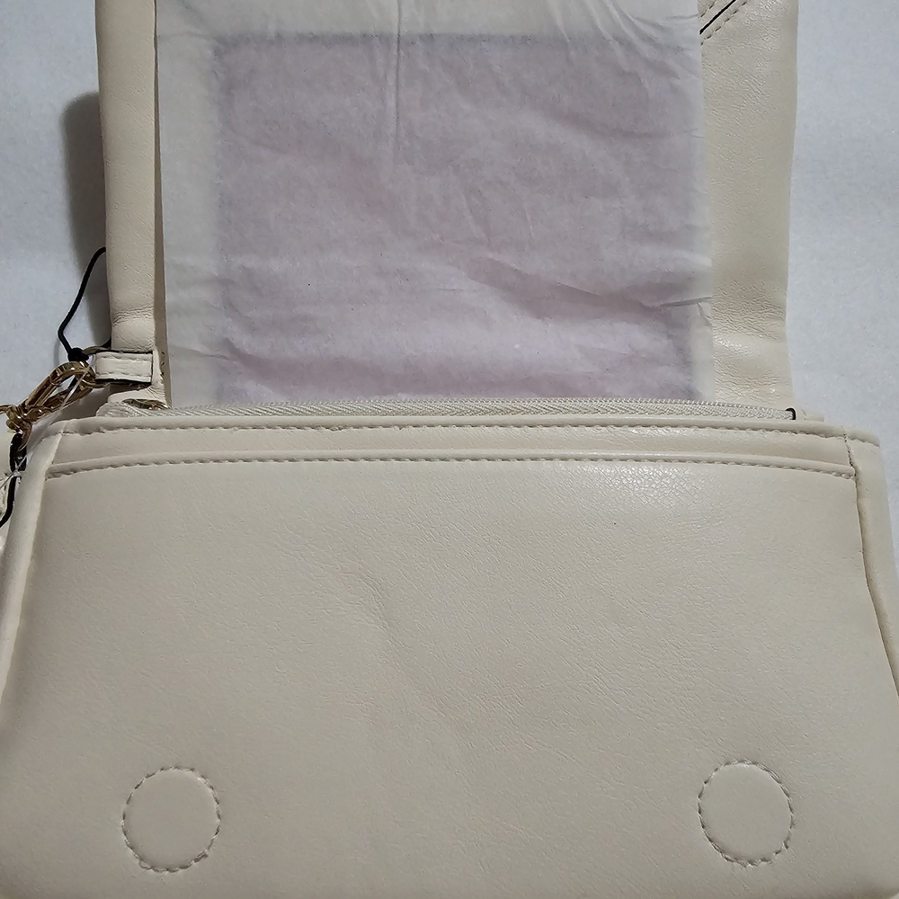 Victoria's Secret Cream Quilted Women's Bag - Picture 2 of 5